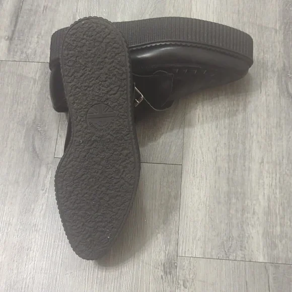Underground. England Black Leather Apollo Creepers - Picture 8 of 11